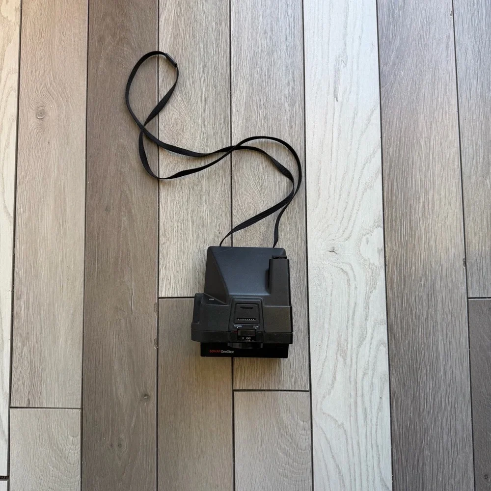 Polaroid Pronto Sonar OneStep Camera
